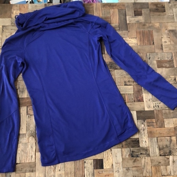 Zella Purple “All Out” Ruched Pullover. Size Small - Picture 9 of 12